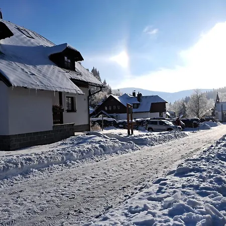 Guest house Eliska Petrikov (Ostruzna)