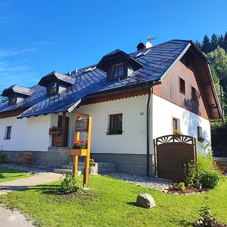 Eliska Guest house Petrikov (Ostruzna)